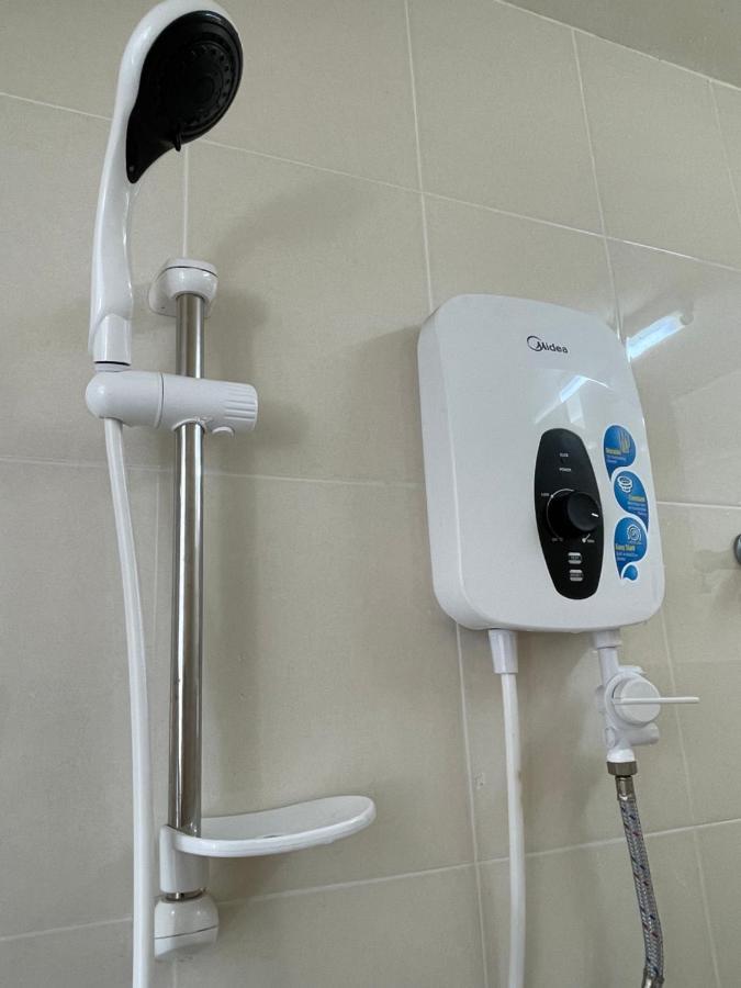 Jace Homestay 解思民宿 Ayer Itam Bagian luar foto